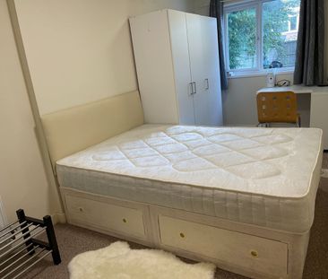 Room in a Shared House, Blackthorn Close, CV4 - Photo 3