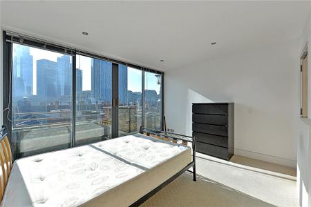 1 bedroom penthouse to rent - Photo 3