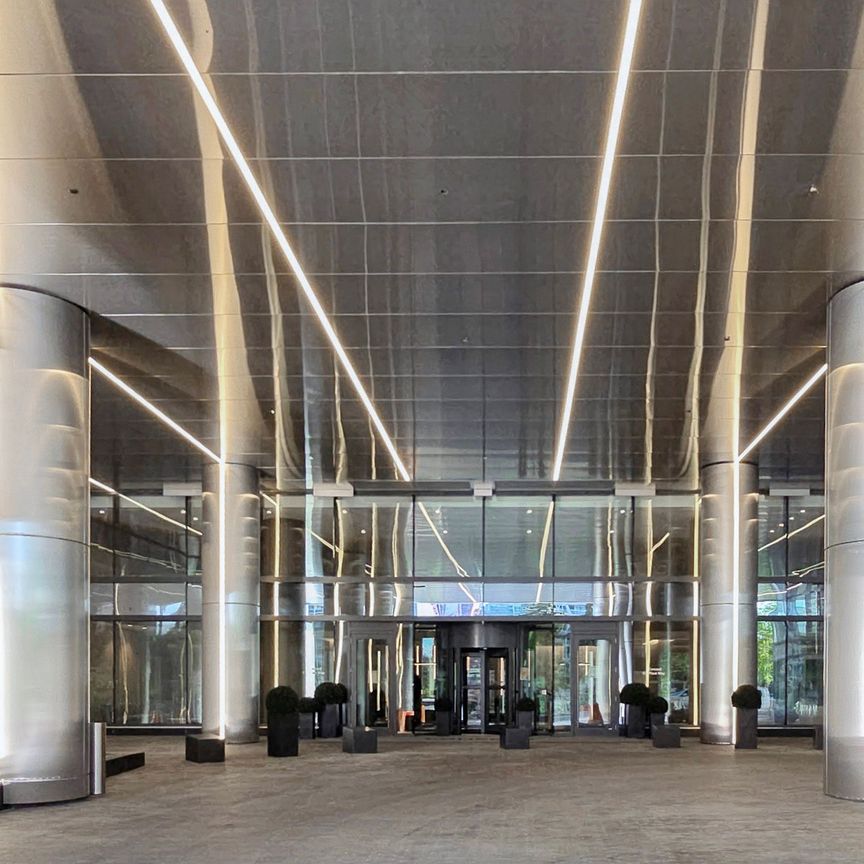 For Lease - 1 Concord Cityplace Way Unit# 1102, Toronto, Ontario - Photo 1