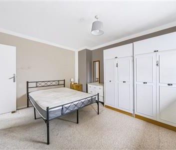Stroud Crescent, SW15 - Photo 3