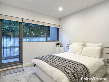 Comfortable, Modern & Stylish 1 Bedroom Apartment In Forrest - Photo 4