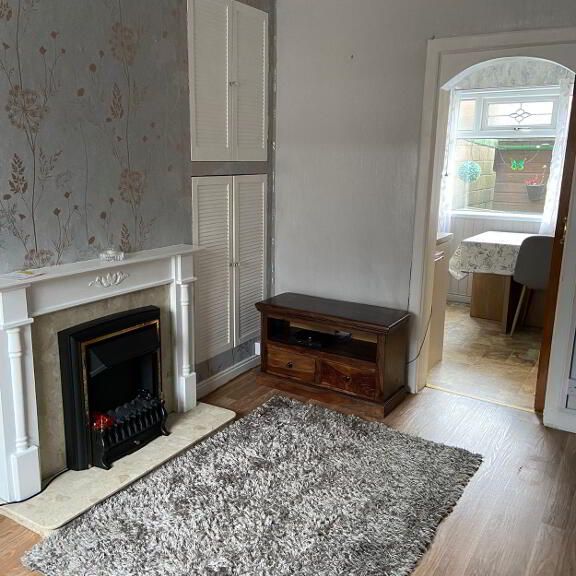 5 Dhu Varren Crescent, Belfast, BT13 3FL - Photo 1