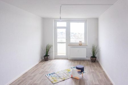 Familienwohnung mit Balkon und Tageslichtbad - Foto 2