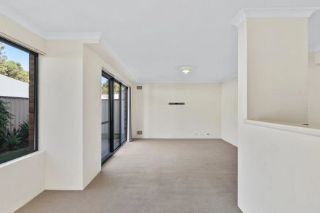 Modern townhouse in sought after Meadow Springs. - Photo 5