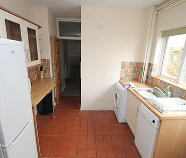 3 Bedroom | 180a North Road West, PL1 5BY - One Room Available - Photo 5