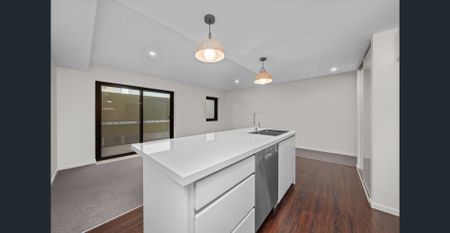 Inner City Apartment - Photo 5