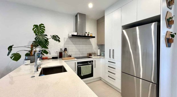 Park Green, 2 bedrooms - Photo 1