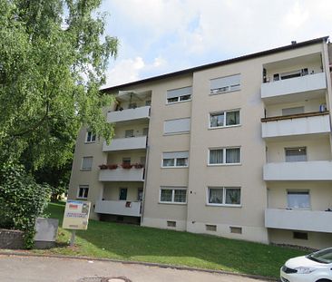 Ruhig und sonnig: 5,5-Zimmerwohnung mit Balkon - Photo 1