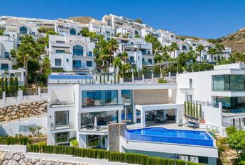 Benalmádena, Andalusia 29630