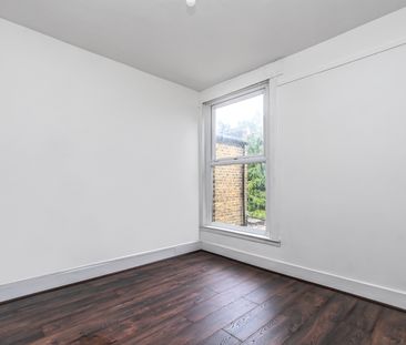 3 Bed Terraced House, Dawlish Road, E10 - Photo 6