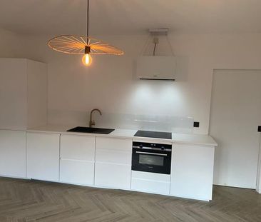 Appartement te huur - Photo 1