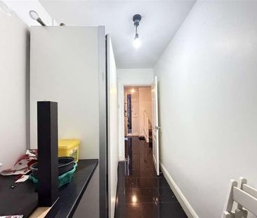 Hornbeams, Harlow, CM20 - Photo 2