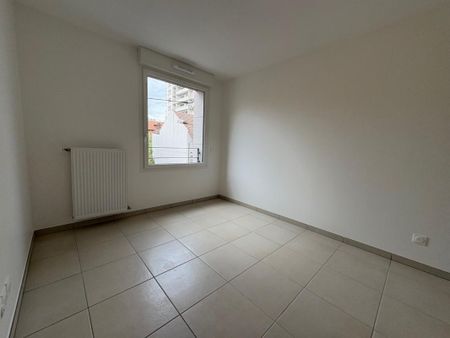 Location Appartement 1 pièce 35m² THONON LES BAINS 74200 - Photo 3