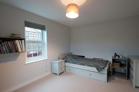 3 bedroom bungalow to rent - Photo 3