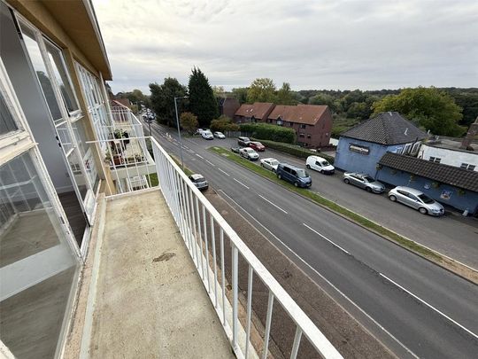 1 bedroom flat to rent - Photo 1