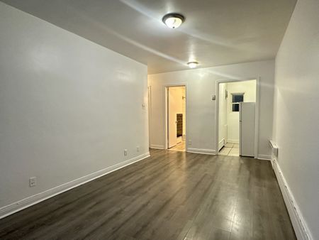 5800 Chemin Upper Lachine, #104 - Photo 2