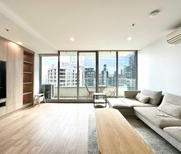 FURNISHED RENOVATED FLOORBOARD TWO BEDROOM ONE CARPARK APARTMENT LOCATED IN EIFFEL TOWER - MELBOURNE CBD !!! - Photo 6
