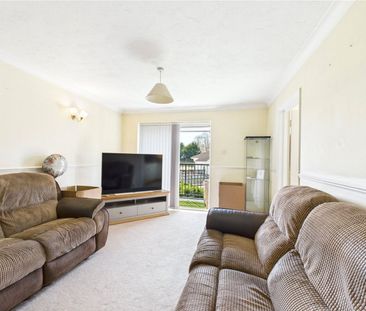 Saunders Court, Bowling Green Lane, Purley on Thames, Reading, RG8 - Photo 6