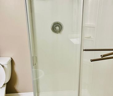 For Lease - 114 Fellowes Crescent, Hamilton, Ontario - Photo 1