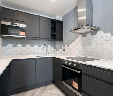 Buckingham Court, Wellington Street, Cheltenham, GL50 - Photo 5