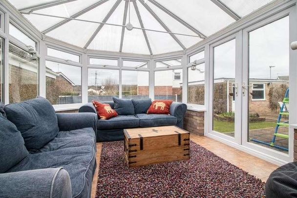 Blaen-y-coed, Radyr, CF15 - Photo 1