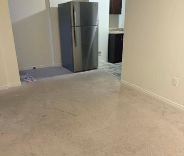 For Lease - 605 Remembrance Road, Brampton, Ontario - Photo 2