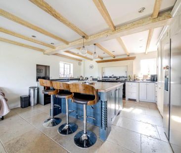 3 bedroom detached house to rent - Photo 4