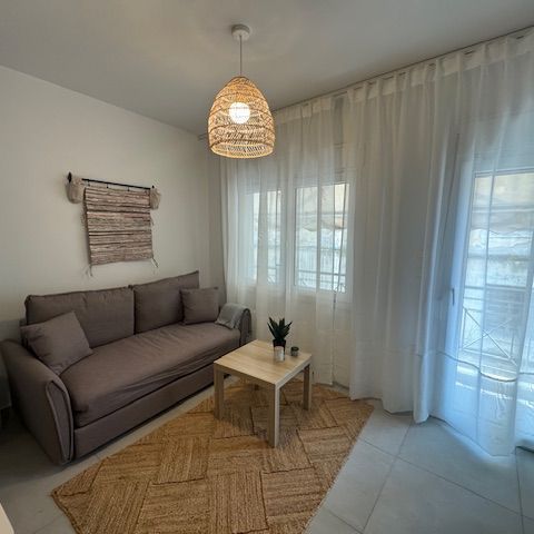 Studio/Γκαρσονιέρα για ενοικίαση Κέντρο (Καβάλα) - Photo 1