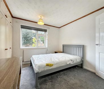 The Avenues, Norwich - Photo 6