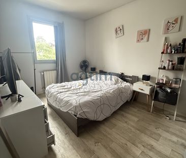 Location Appartement 2 pièces 42m² MONTAIGU VENDEE 85600 - Photo 2