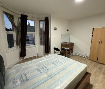 2 bedroom house share to rent - Photo 6