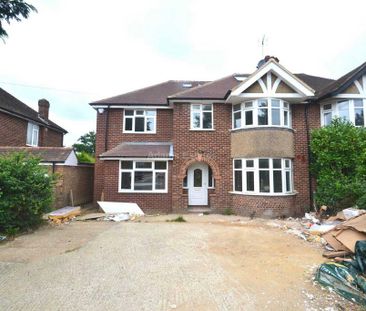 1 bedroom in a house share to rent - Photo 4