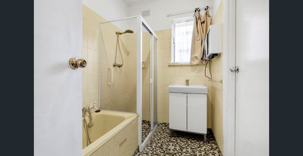 Sit Back, Relax and Enjoy! - Photo 1