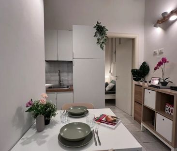 Via SantIsaia, Bologna, Emilia-Romagna 40123 - Photo 4