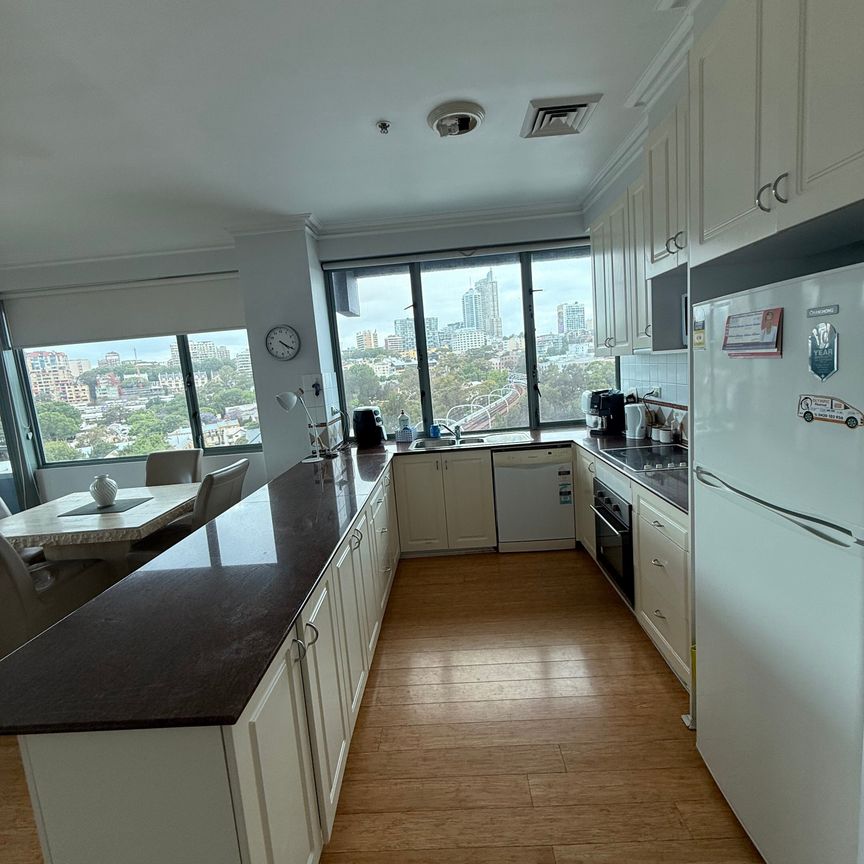 Woolloomooloo - Photo 1