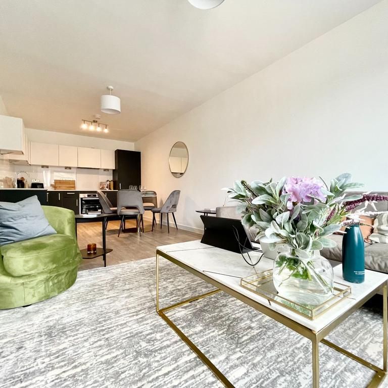 1 bedroom apartment to rent - Photo 1