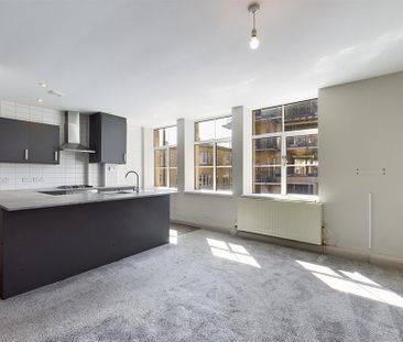 2 bedroom apartment to rent - Photo 3