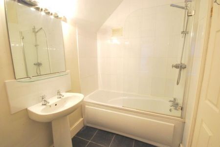 2 Bed - Coniston Avenue, Jesmond - Photo 5