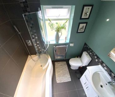 3 bedroom semi-detached house to rent - Photo 3