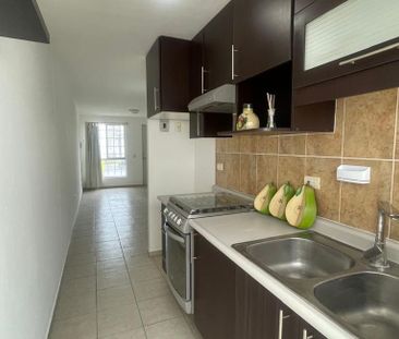 RECIÉN remodelada CASA en paseos del bosque - Photo 3