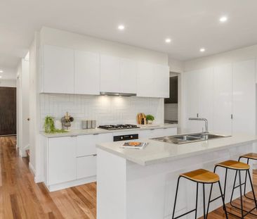 40 Vista Drive, Keilor East VIC 3033 - Photo 4