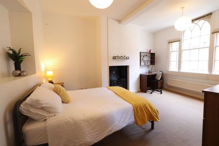 Cumberland Street, Bristol - Photo 2