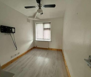 Daffodil Road, Farnworth, BL4 - Photo 5