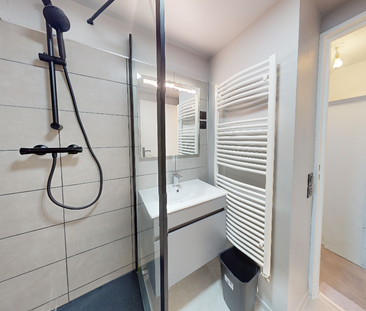 Location Appartement 1 pièce 18m² ST ETIENNE 42000 - Photo 4