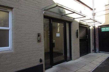 1 bedroom flat to rent - Photo 3