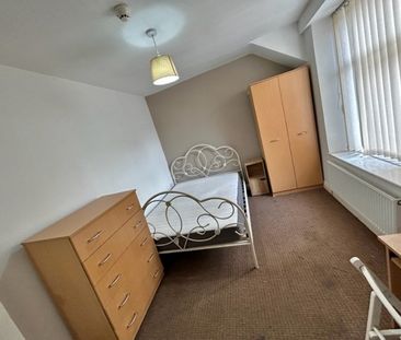 13 Bedroom Student Home – Glynrhondda Street - Photo 2