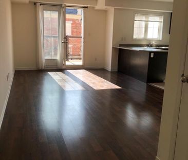 For Lease - 47 Hays Boulevard Unit# 9, Oakville, Ontario - Photo 5