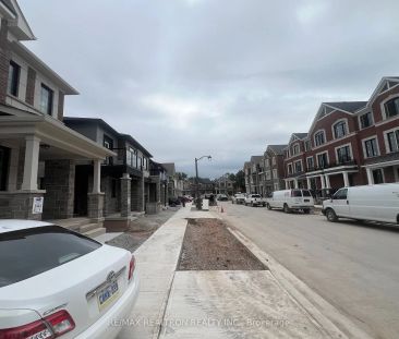 Condo Townhouse For Lease | W9250716 - Photo 4
