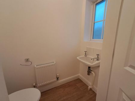 3 bedroom terraced house to rent - Photo 2