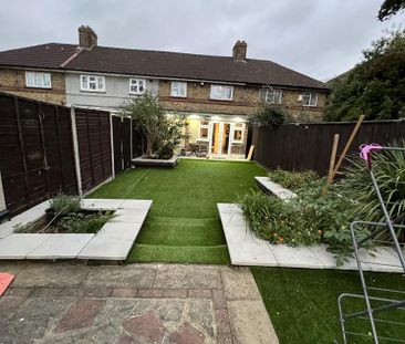 3 bedroom terraced house to rent - Photo 2